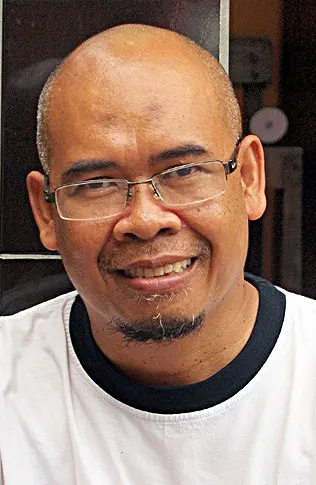 Lombok Translator Agus Haryono English Bahasa Indonesia